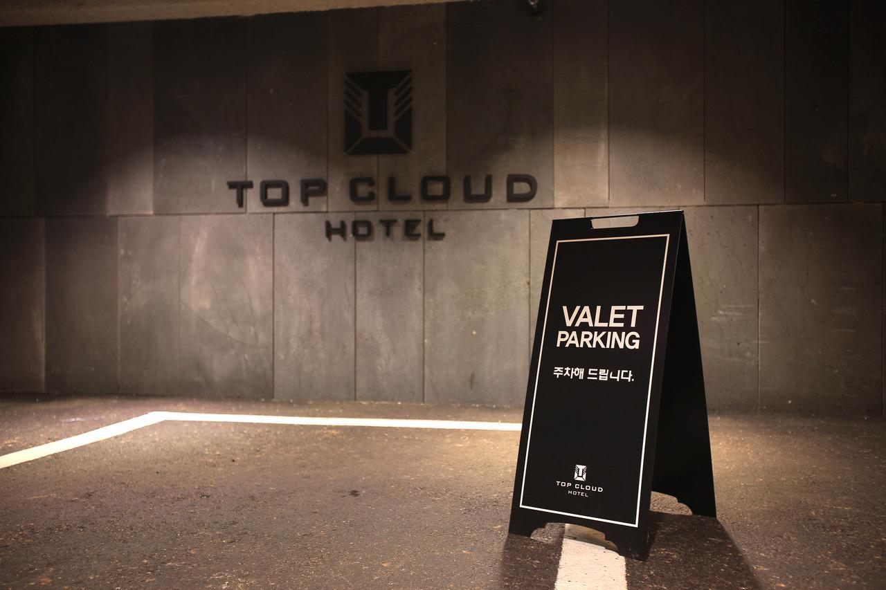 Suwon Top Cloud Hotel Exterior photo