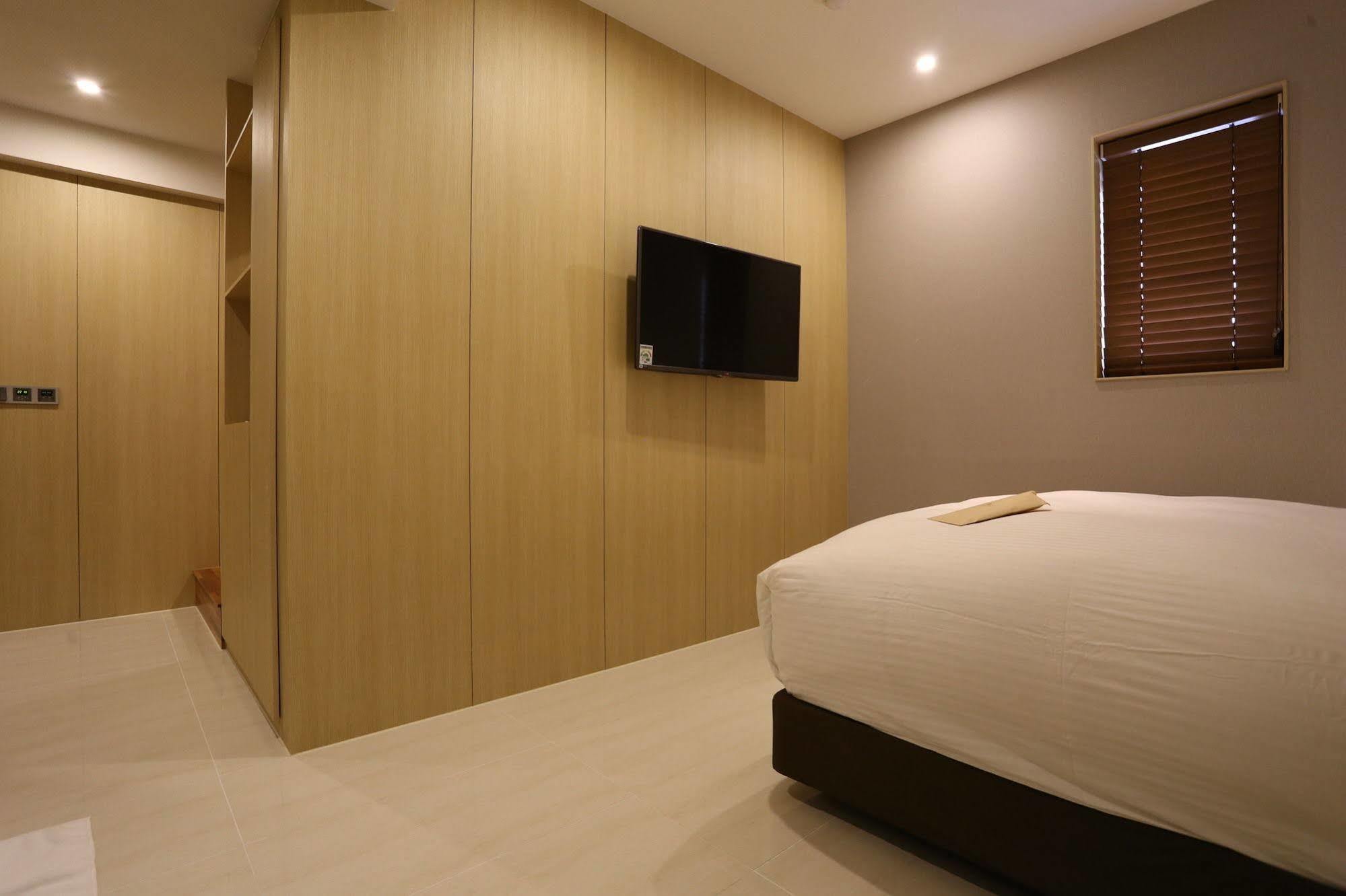 Suwon Top Cloud Hotel Exterior photo