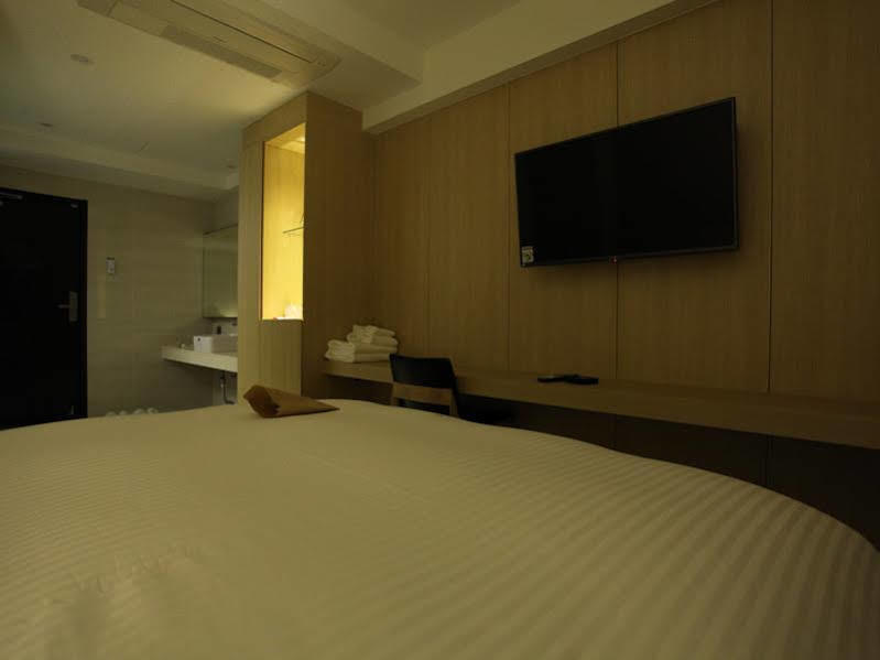 Suwon Top Cloud Hotel Exterior photo